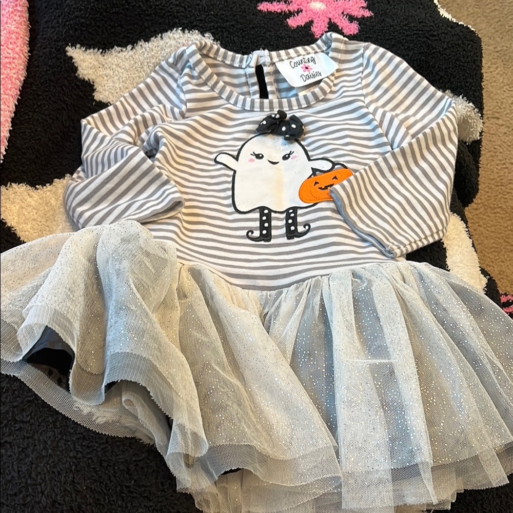 B39 Counting Daisies Striped Ghost Tutu Dress— 2T